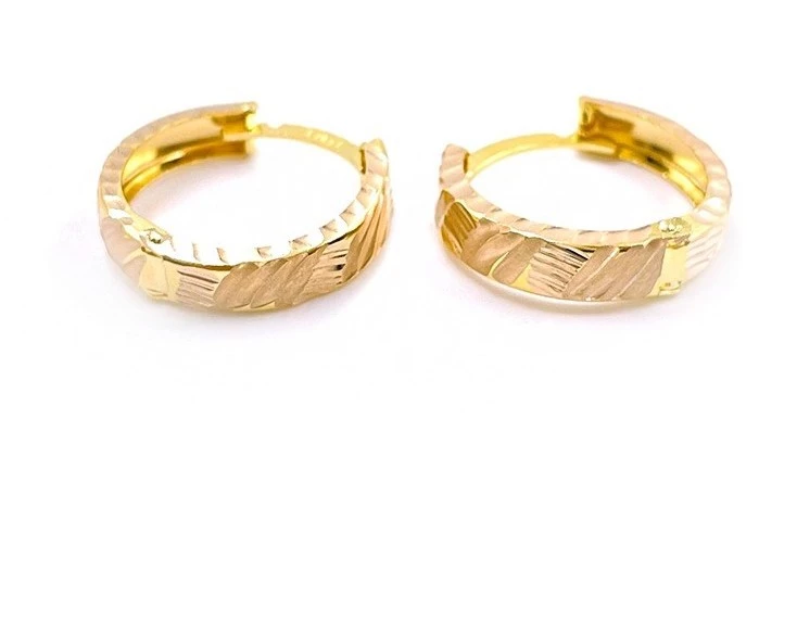 گوشواره طلا زنانه 18 عیار اپال گلد مدل امگا کلیپسی دایره-0.73 گوشواره طلا زنانه 18 عیار اپال گلد مدل امگا کلیپسی دایره-0.73