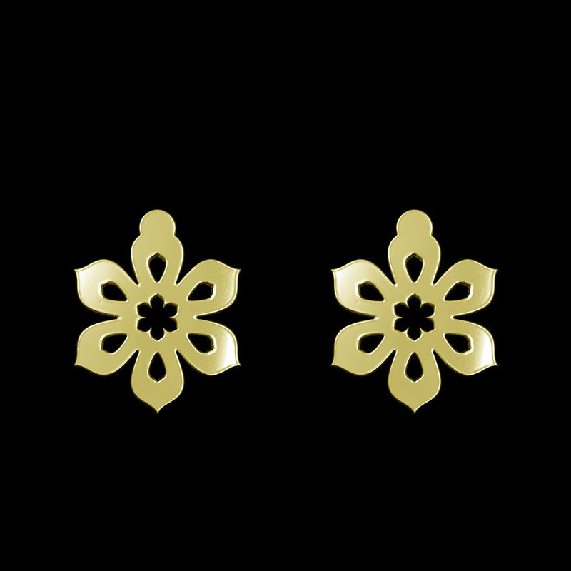 گوشواره طلا 18 عیار زنانه مدوپد مدل گل کد GA1-12390