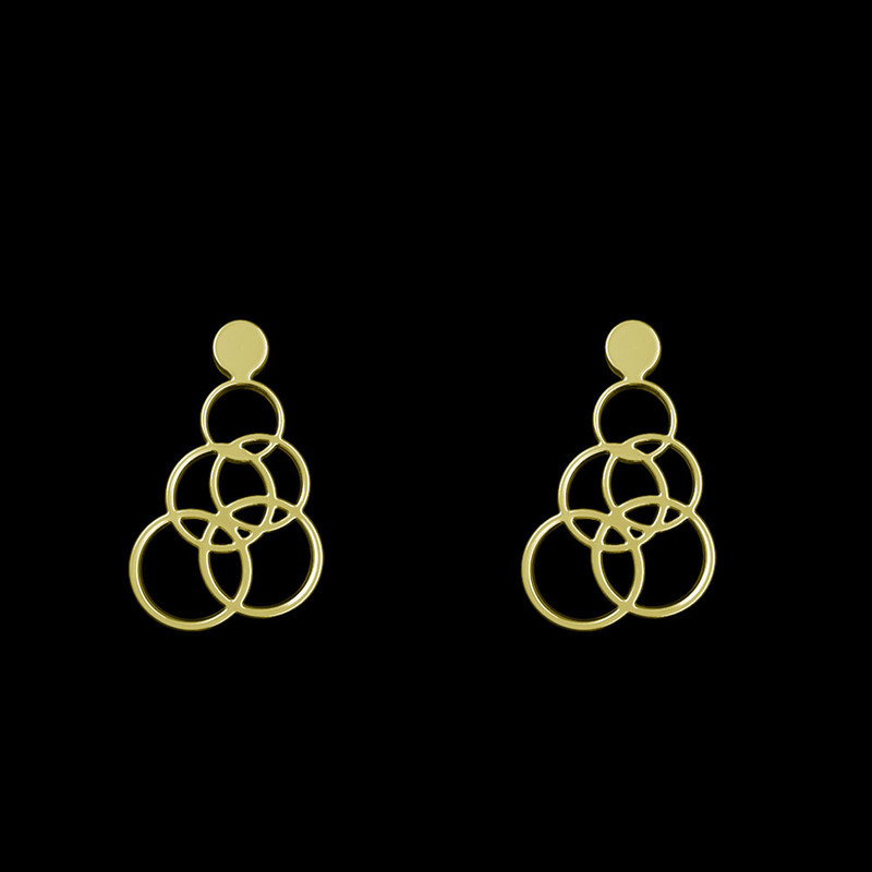 گوشواره طلا 18 عیار زنانه مدوپد مدل حلقه دایره کد GA1-13019 گوشواره طلا 18 عیار زنانه مدوپد مدل حلقه دایره کد GA1-13019