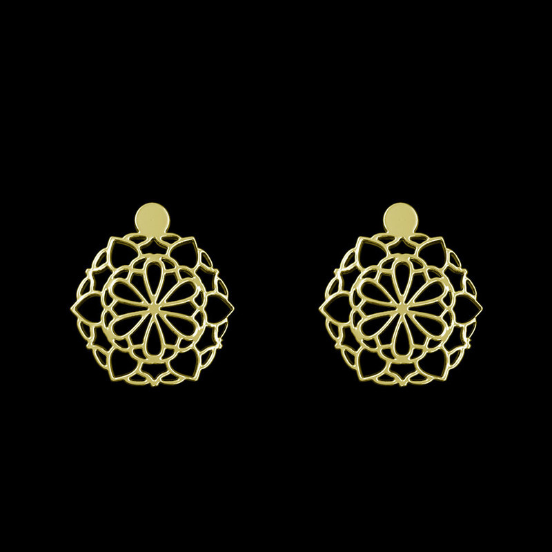 گوشواره طلا 18 عیار زنانه مدوپد مدل گل کد GA1-13053