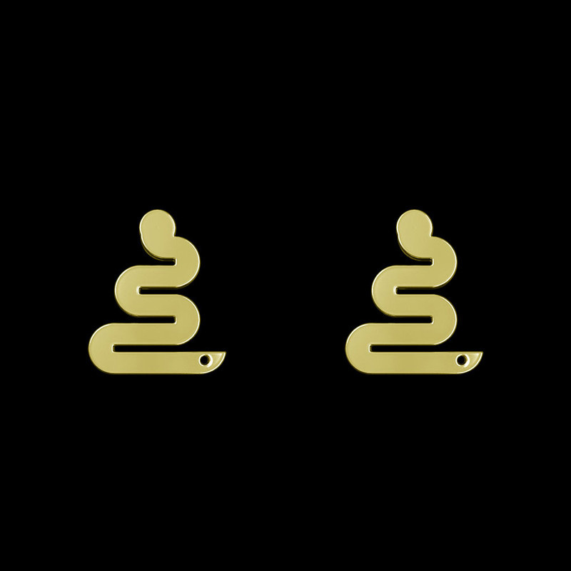 گوشواره طلا 18 عیار زنانه مدوپد مدل مار کد GA1-16060 گوشواره طلا 18 عیار زنانه مدوپد مدل مار کد GA1-16060