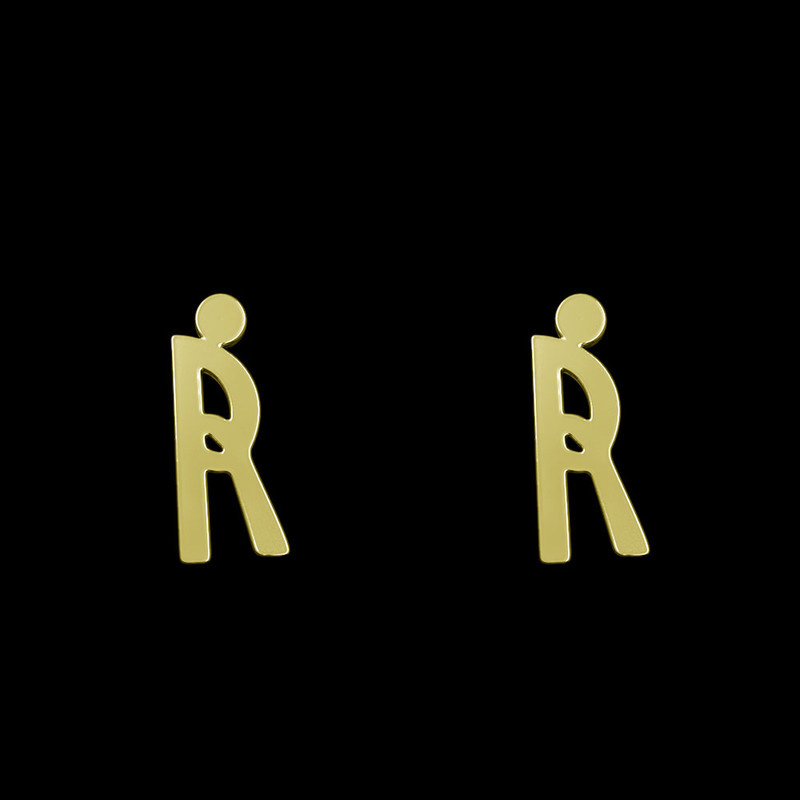 گوشواره طلا 18 عیار زنانه مدوپد مدل حرف R کد GA1-16750 گوشواره طلا 18 عیار زنانه مدوپد مدل حرف R کد GA1-16750