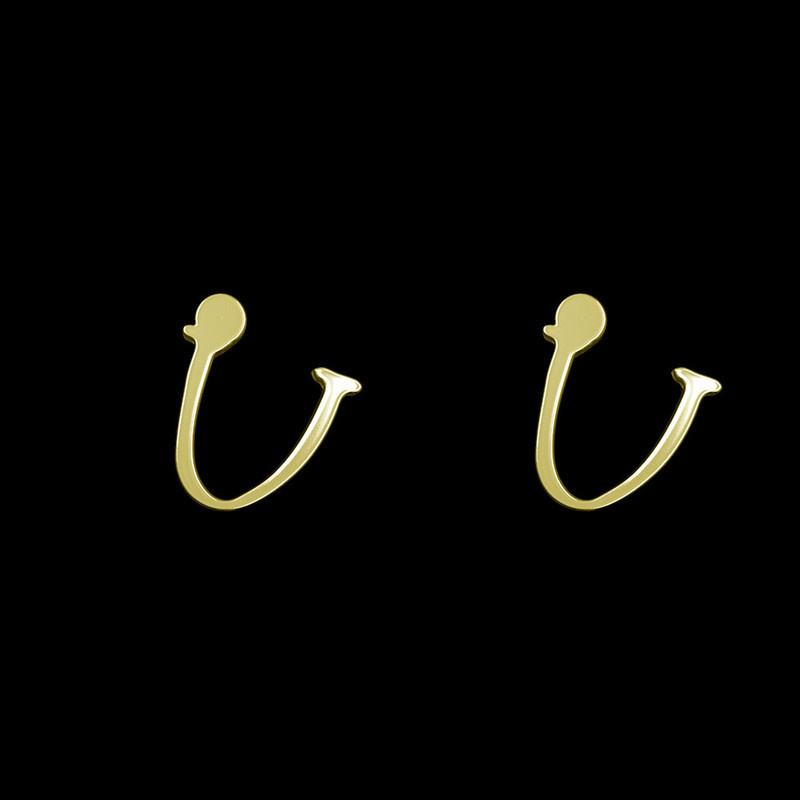 گوشواره طلا 18 عیار زنانه مدوپد مدل حرف U کد GA1-16985