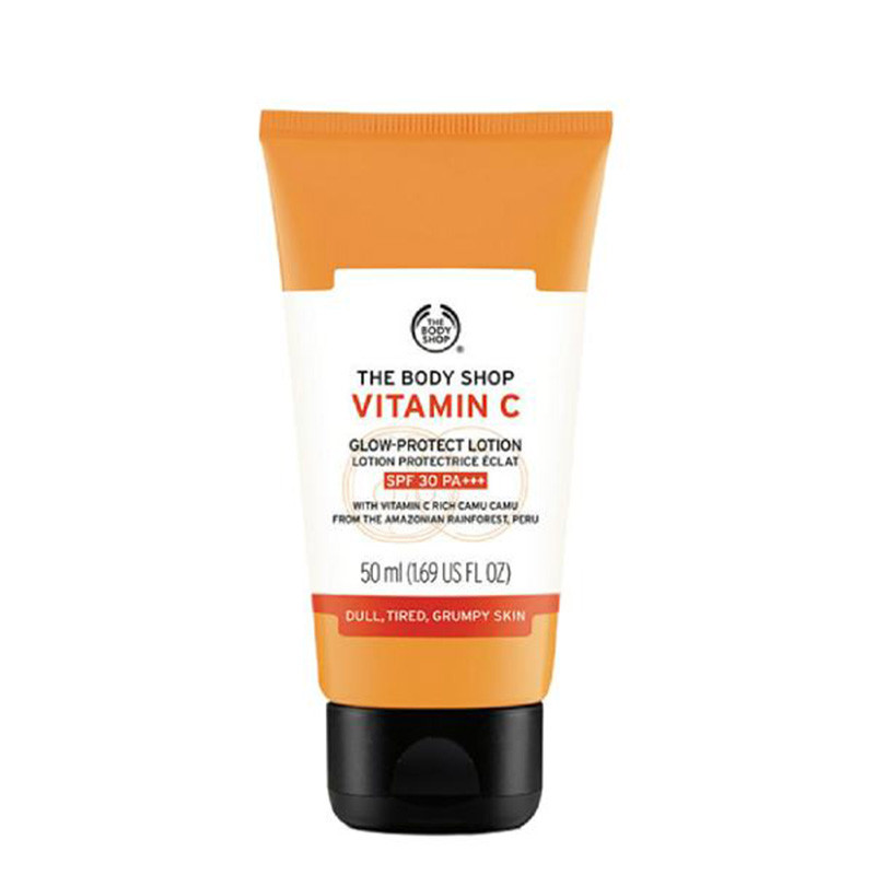 لوسیون ضد آفتاب بادی شاپ spf30 مدل ویتامین سی مناسب انواع پوست حجم 50 میلیلیتر لوسیون ضد آفتاب بادی شاپ spf30 مدل ویتامین سی مناسب انواع پوست حجم 50 میلیلیتر