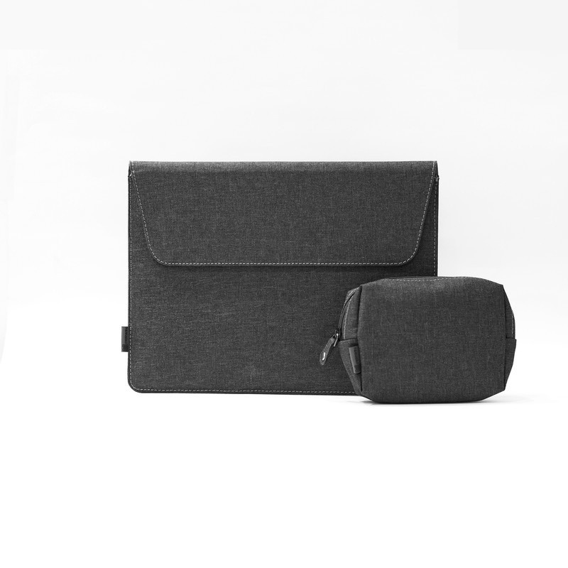 کاور لپ تاپ پِروین مدل LC-31 مناسب برای لپ تاپ مناسب برای لپ تاپ های 15 اینچی به همراه کیف لوازم جانبی کاور لپ تاپ پِروین مدل LC-31 مناسب برای لپ تاپ مناسب برای لپ تاپ های 15 اینچی به همراه کیف لوازم جانبی