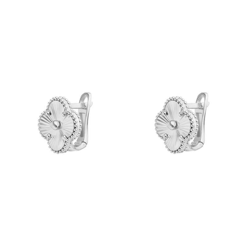 گوشواره طلا 18 عیار زنانه ماوی گالری مدل ونکلیف الحمبرا