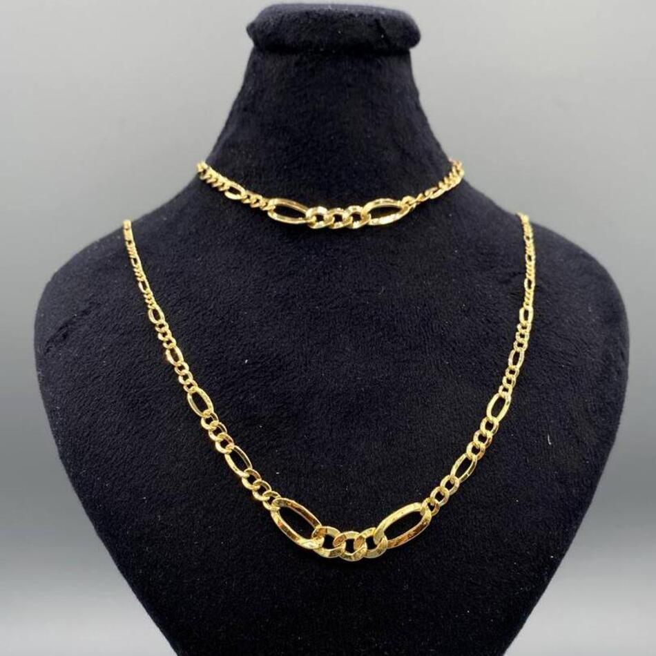 نیم ست طلا 18 عیار زنانه فیگارو کونیک گردنبند سایز 45 دستبند سایز 18 کد 536 نیم ست طلا 18 عیار زنانه فیگارو کونیک گردنبند سایز 45 دستبند سایز 18 کد 536