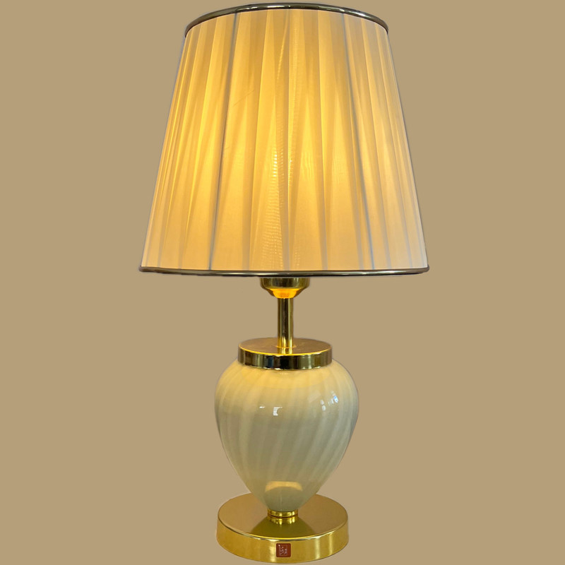 آباژور رومیزی نورهام مدل NHM -SARINA M2 -28 آباژور رومیزی نورهام مدل NHM -SARINA M2 -28
