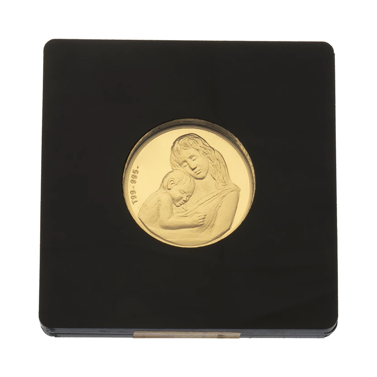 شمش طلا 24 عیار 500 سوت پرنیا مدل نقش برجسته طرح مادر شمش طلا 24 عیار 500 سوت پرنیا مدل نقش برجسته طرح مادر