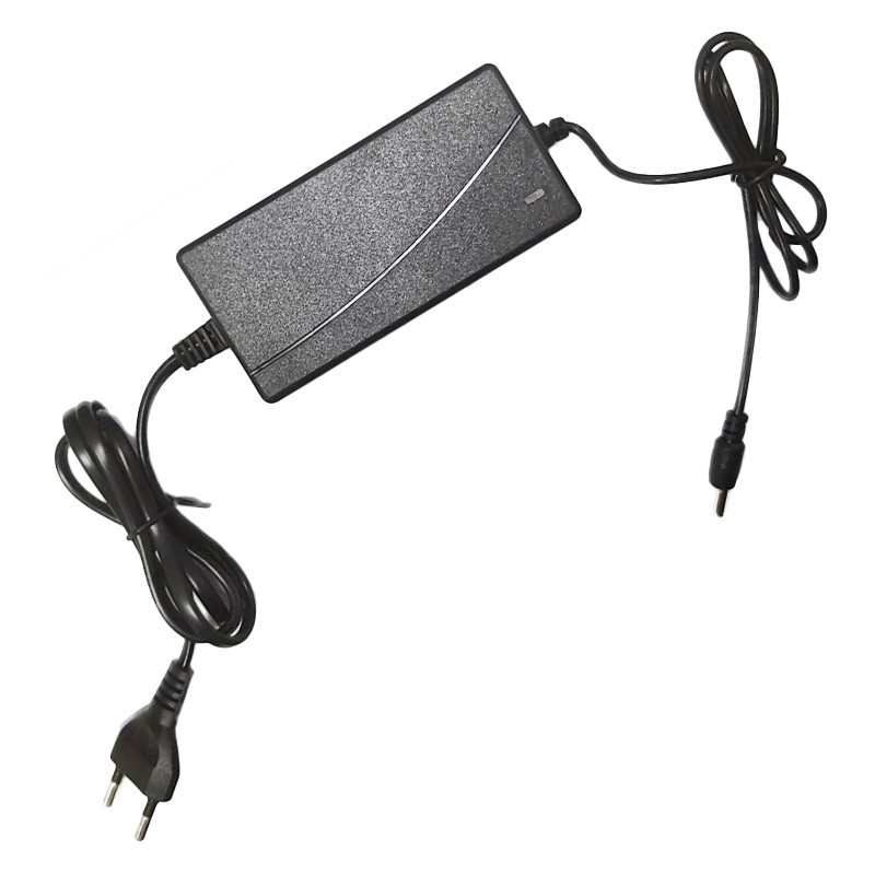 آداپتور 12 ولت 5 آمپر مدل 12V5A آداپتور 12 ولت 5 آمپر مدل 12V5A