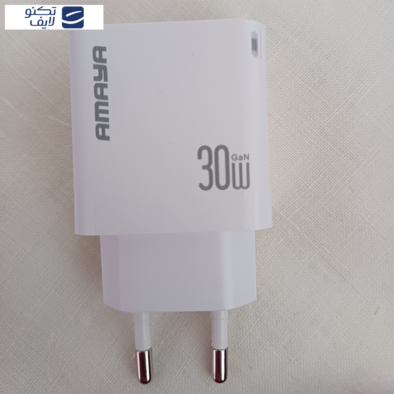 شارژر دیواری 30 وات آمایا مدل ACW-E46D شارژر دیواری 30 وات آمایا مدل ACW-E46D