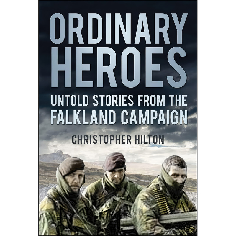 کتاب Ordinary Heroes اثر Christopher Hilton انتشارات تازه ها کتاب Ordinary Heroes اثر Christopher Hilton انتشارات تازه ها