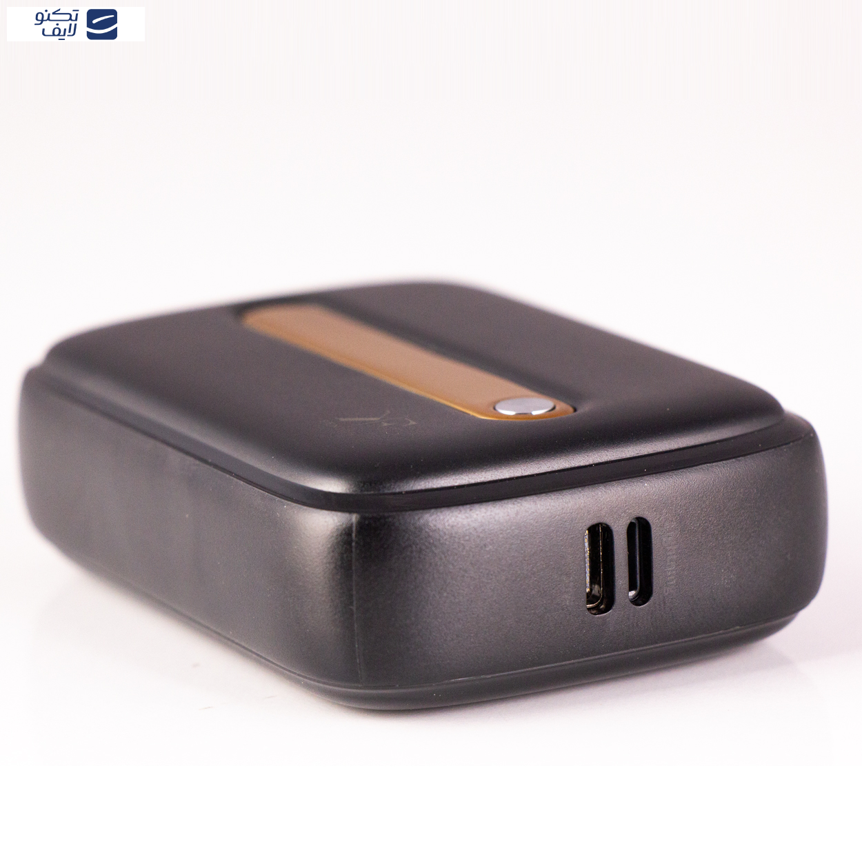 پاور بانک کی اف-سنیور مدل PW-530 ظرفیت 10000 میلی آمپر ساعت پاور بانک کی اف-سنیور مدل PW-530 ظرفیت 10000 میلی آمپر ساعت