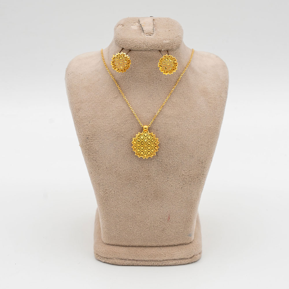 نیم ست طلا 18 عیار گالری طلا عرفان  مدل ایشا کد 2139