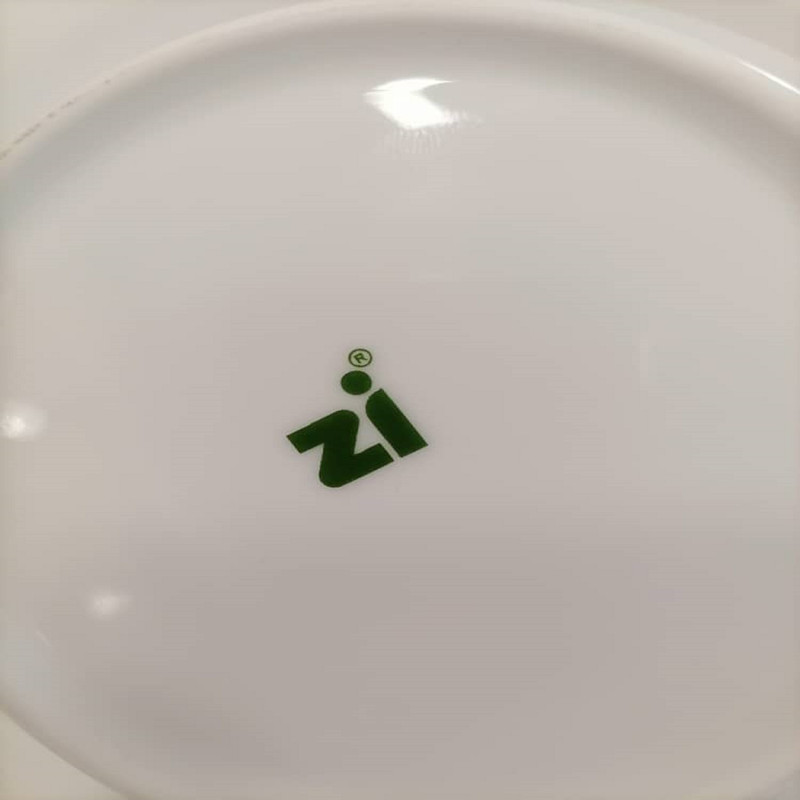 پیش دستی زی مدل دسر خوری فرم اس 15 سفید درجه یک بسته شش عددی پیش دستی زی مدل دسر خوری فرم اس 15 سفید درجه یک بسته شش عددی