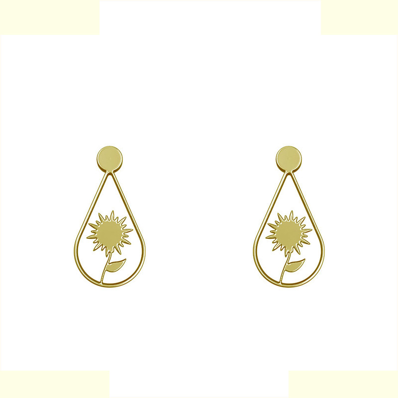 گوشواره طلا 18 عیار زنانه مدوپد مدل گل کد GA1-12155 گوشواره طلا 18 عیار زنانه مدوپد مدل گل کد GA1-12155