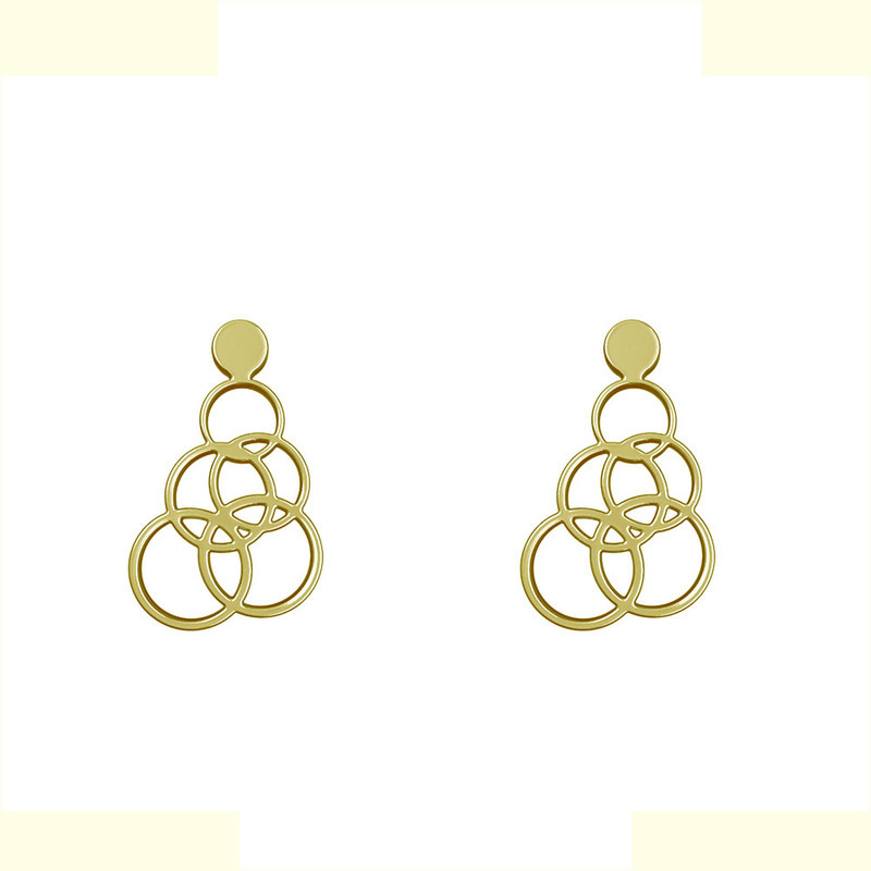 گوشواره طلا 18 عیار زنانه مدوپد مدل حلقه دایره کد GA1-13019 گوشواره طلا 18 عیار زنانه مدوپد مدل حلقه دایره کد GA1-13019