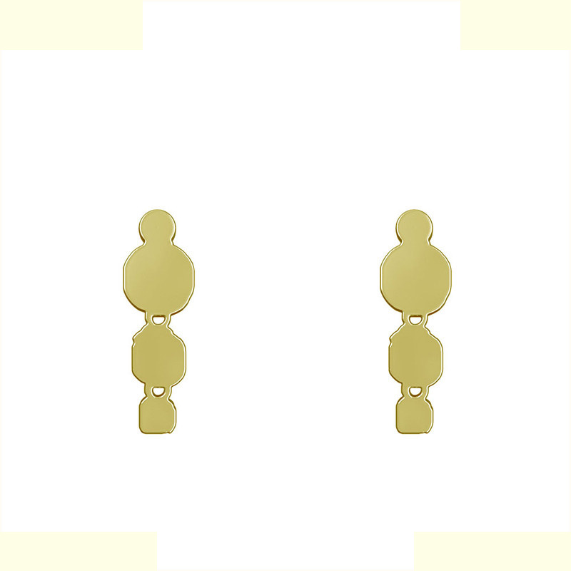 گوشواره طلا 18 عیار زنانه مدوپد مدل هندسی کد GA1-14599