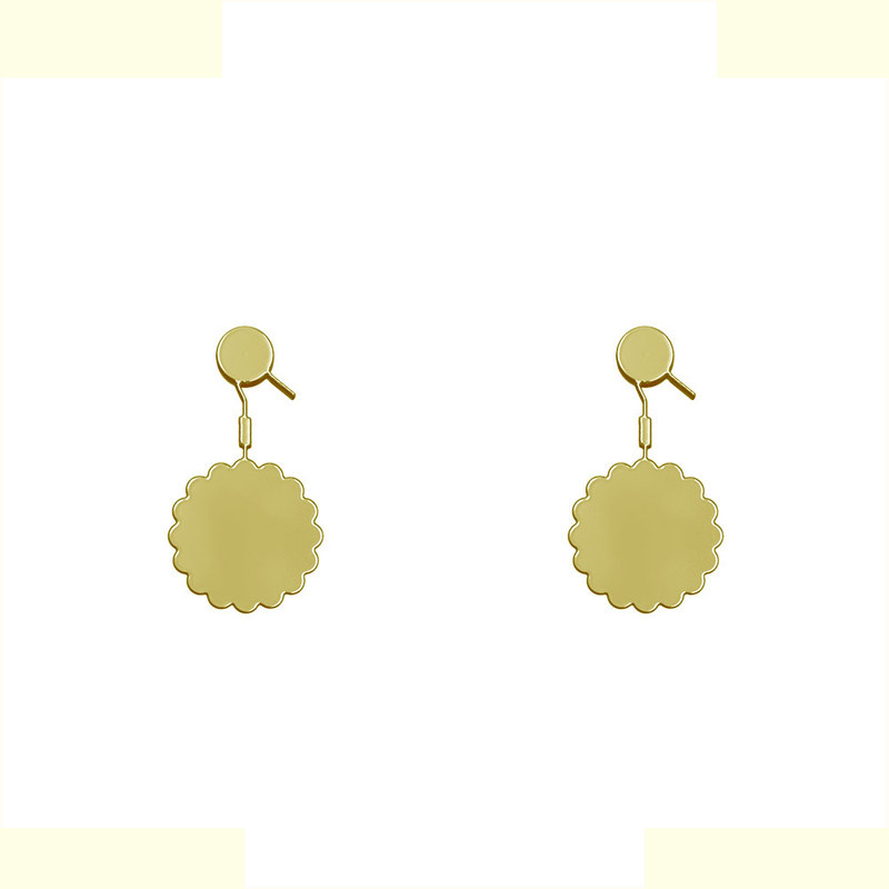 گوشواره طلا 18 عیار زنانه مدوپد مدل هندسی کد GA1-14736