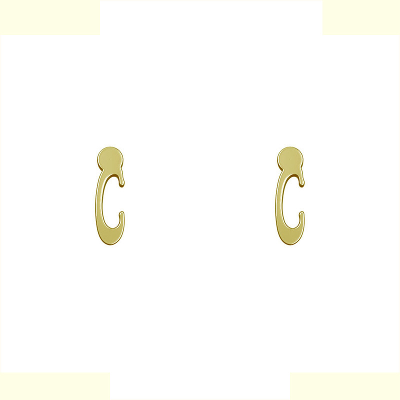 گوشواره طلا 18 عیار زنانه مدوپد مدل حرف C کد GA1-17097