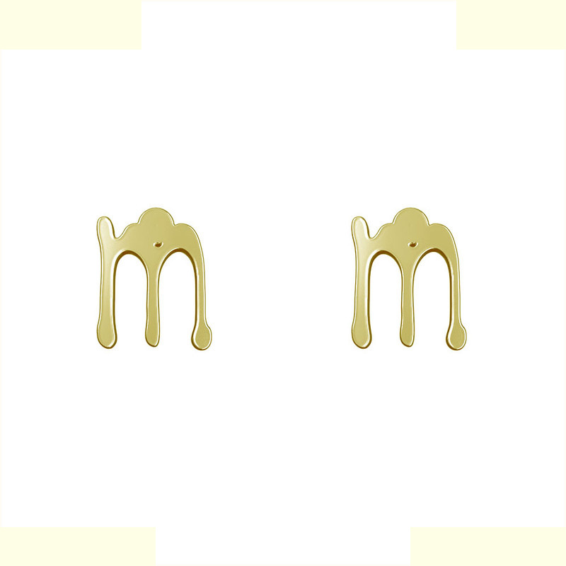 گوشواره طلا 18 عیار زنانه مدوپد مدل حرف M کد GA1-17120 گوشواره طلا 18 عیار زنانه مدوپد مدل حرف M کد GA1-17120