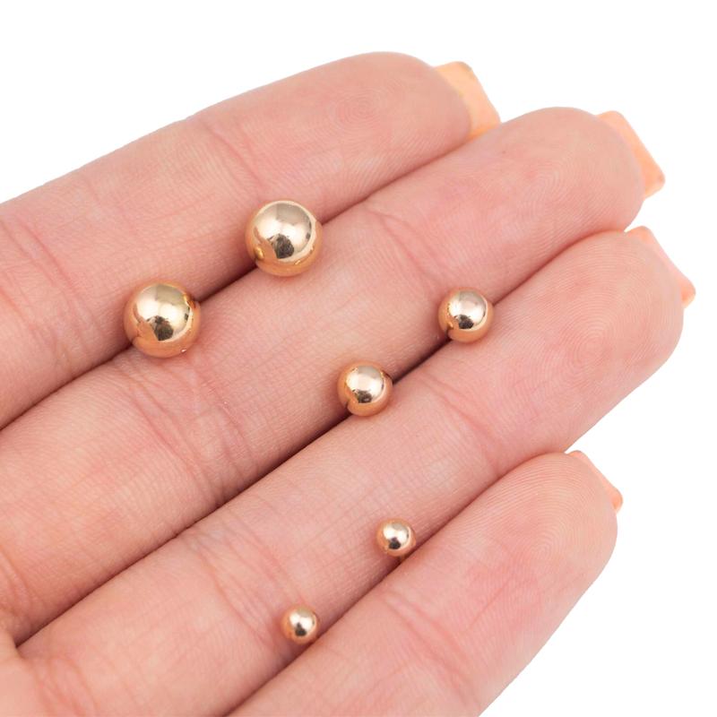 گوشواره میخی طلا 18 عیار دیانا مدل گوی متوسط گوشواره میخی طلا 18 عیار دیانا مدل گوی متوسط