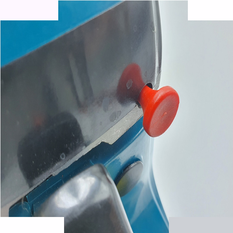 اره زنجیری بنزینی باس مدل Y7592 اره زنجیری بنزینی باس مدل Y7592