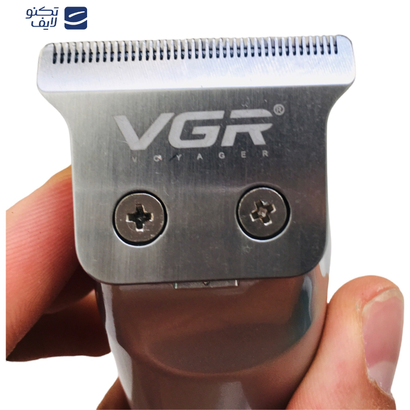 gallery-ماشین اصلاح سر و صورت وی جی ار مدل V-919 copy.png