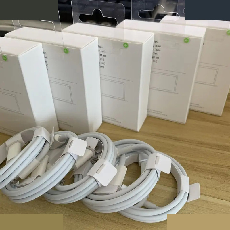 کابل تبدیل USB-C به لایتنینگ مدل iP طول 1 متر کابل تبدیل USB-C به لایتنینگ مدل iP طول 1 متر