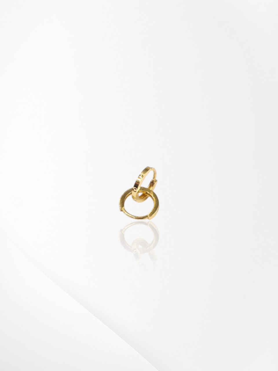 گوشواره حلقه ای مدل کارتیه لاو طلا 18 عیار  قطر 1 سانت زرد