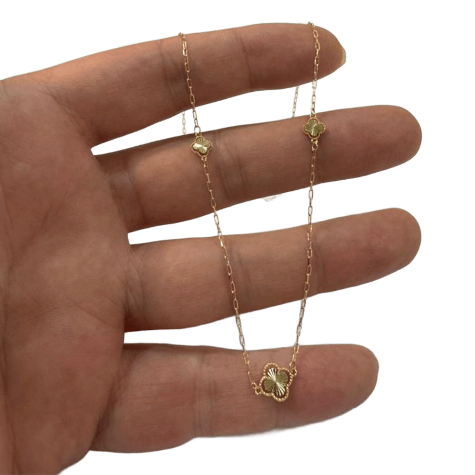 گردنبند طلا 18 عیار زنانه ونکلیف سه گل سایز 40 کد 514 گردنبند طلا 18 عیار زنانه ونکلیف سه گل سایز 40 کد 514