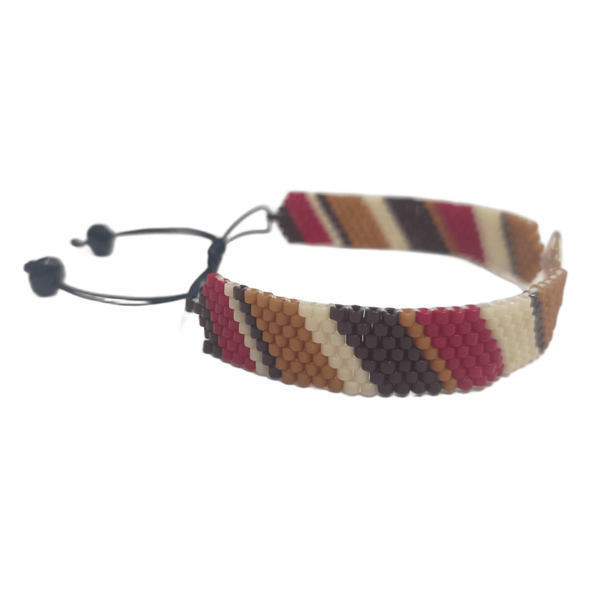 دستبند طلا 18 عیار زنانه دستساز نقش جوانه 168 پلاک