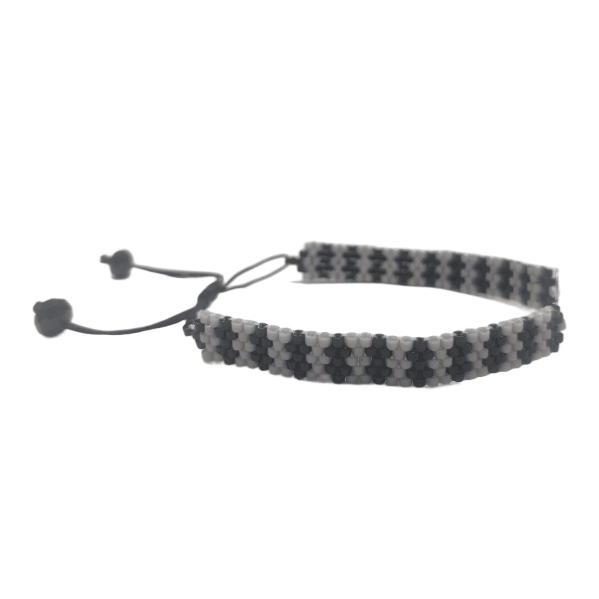 دستبند طلا 18 عیار زنانه دستساز نقش بذر گل کد 154 پلاک دستبند طلا 18 عیار زنانه دستساز نقش بذر گل کد 154 پلاک