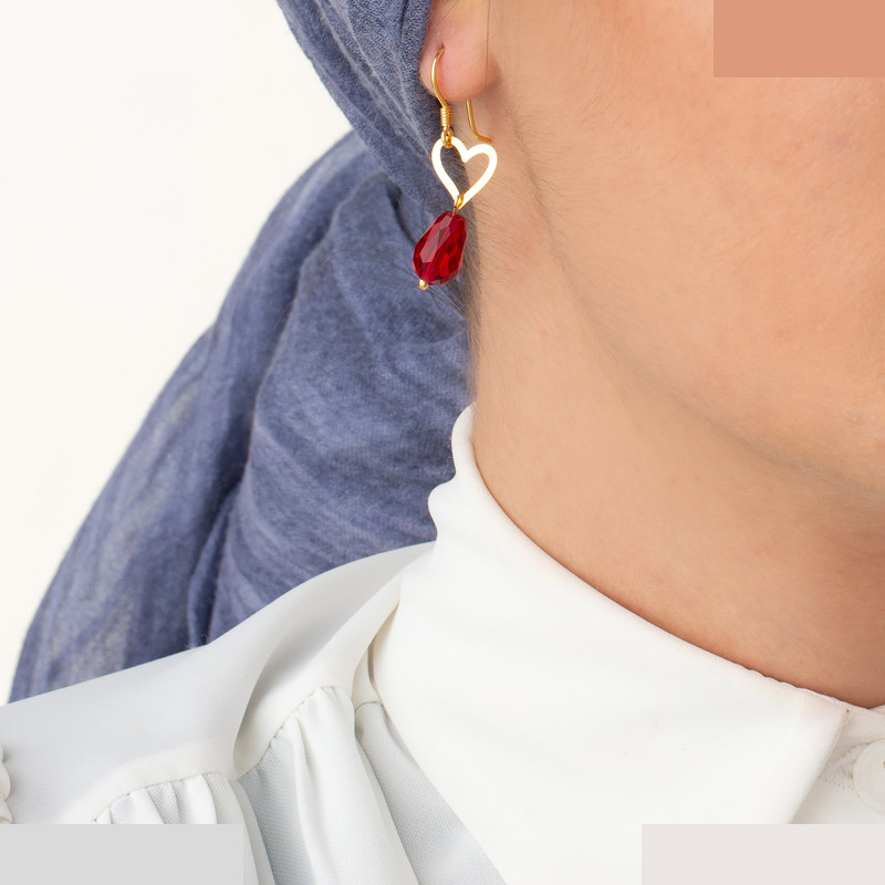 گوشواره طلا 18 عیار زنانه مانچو طرح قلب کد efgs012 گوشواره طلا 18 عیار زنانه مانچو طرح قلب کد efgs012