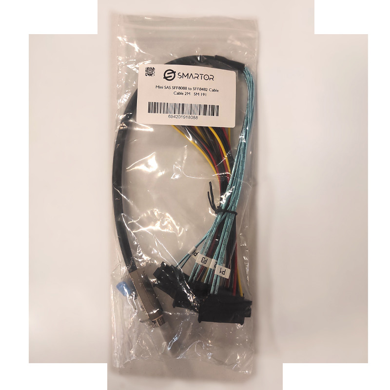 کابل تبدیل Mini SAS SFF-8088 به 4 پورت SFF-8482 29-Pin با برق 4 پین اسمارطور مدل SM195 کابل تبدیل Mini SAS SFF-8088 به 4 پورت SFF-8482 29-Pin با برق 4 پین اسمارطور مدل SM195