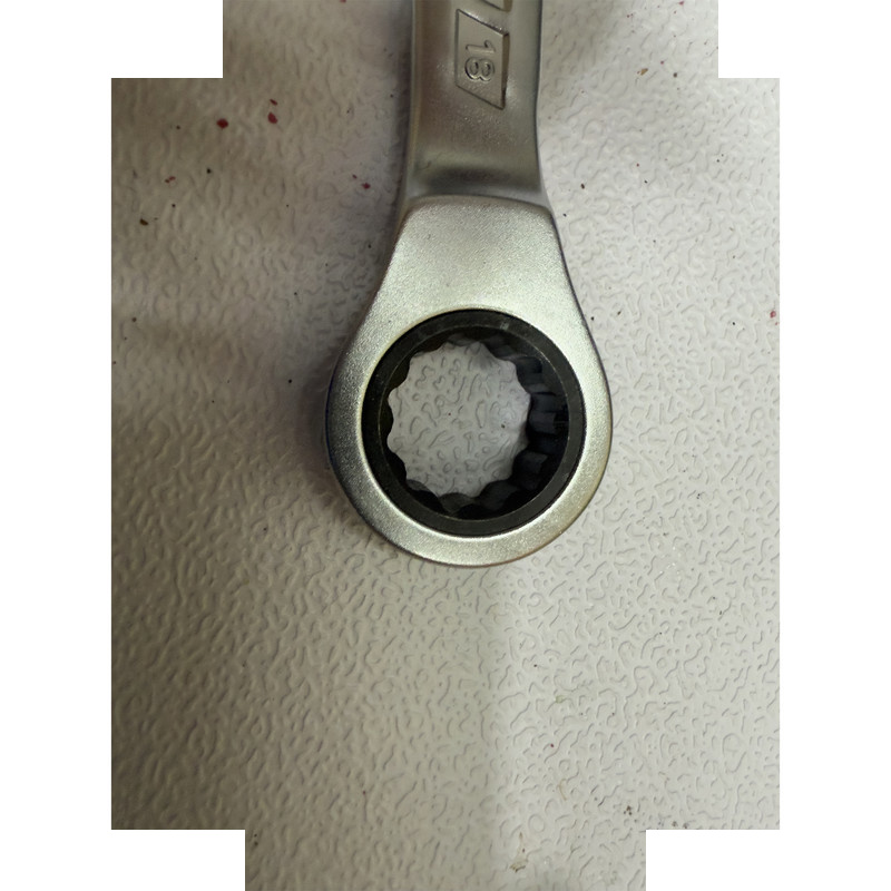 آچار یکسر تخت و یکسر رینگی تاپکس مدل SMT-18MM-CHROM VANADIOM سایز 18 میلی متر آچار یکسر تخت و یکسر رینگی تاپکس مدل SMT-18MM-CHROM VANADIOM سایز 18 میلی متر
