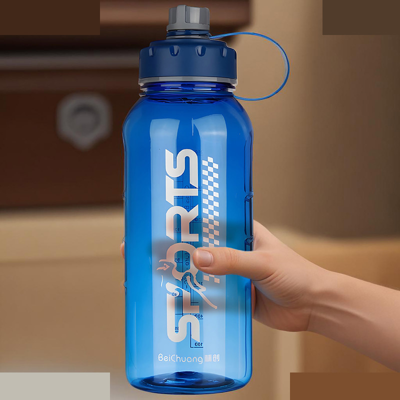 قمقمه مدل Water گنجایش 2 لیتر قمقمه مدل Water گنجایش 2 لیتر