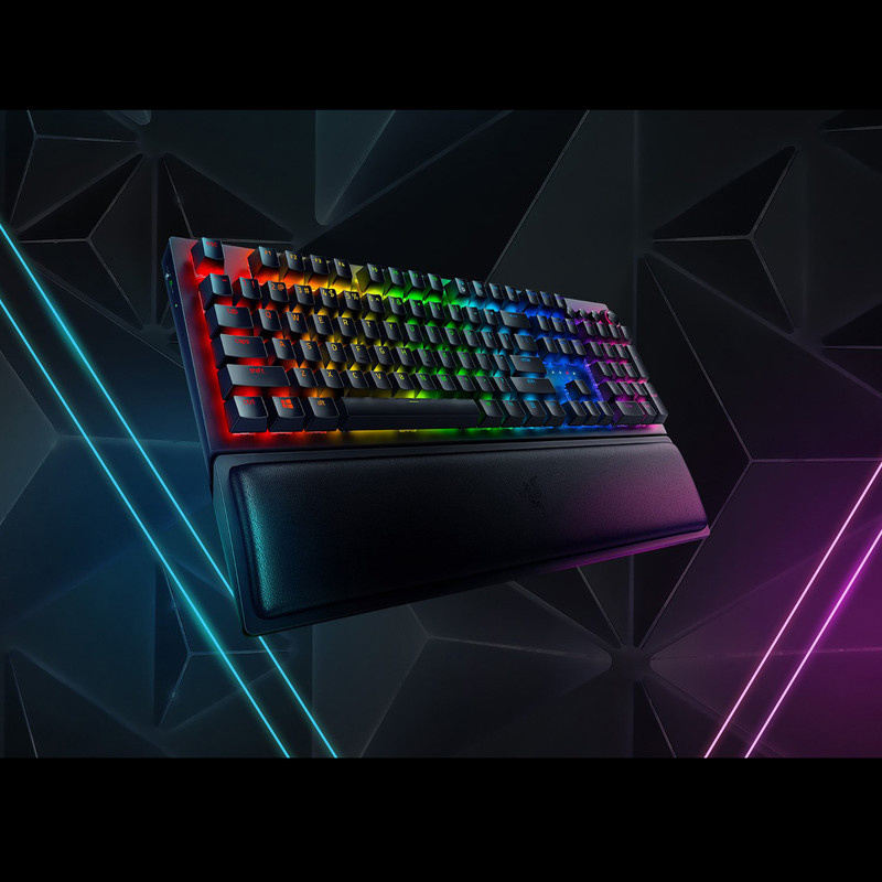کیبورد مخصوص بازی ریزر مدل BLACKWIDOW V3 Chroma RGB With Green Switch کیبورد مخصوص بازی ریزر مدل BLACKWIDOW V3 Chroma RGB With Green Switch