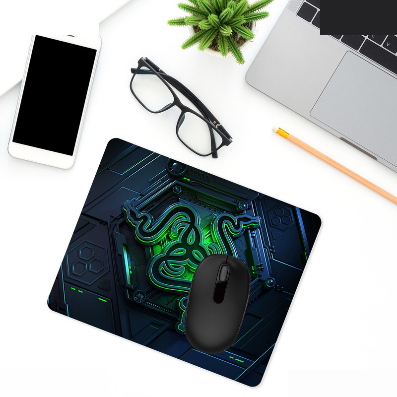 ماوس پد طرح Razer مدل MP1858 ماوس پد طرح Razer مدل MP1858