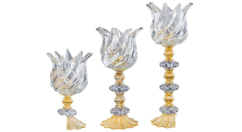 شمعدان طرح لاله پیچ کد 09040066 مجموعه 3 عددی شمعدان طرح لاله پیچ کد 09040066 مجموعه 3 عددی