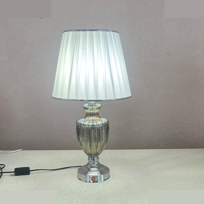 آباژور رومیزی نورهام مدل NHM- 312 - 28 آباژور رومیزی نورهام مدل NHM- 312 - 28