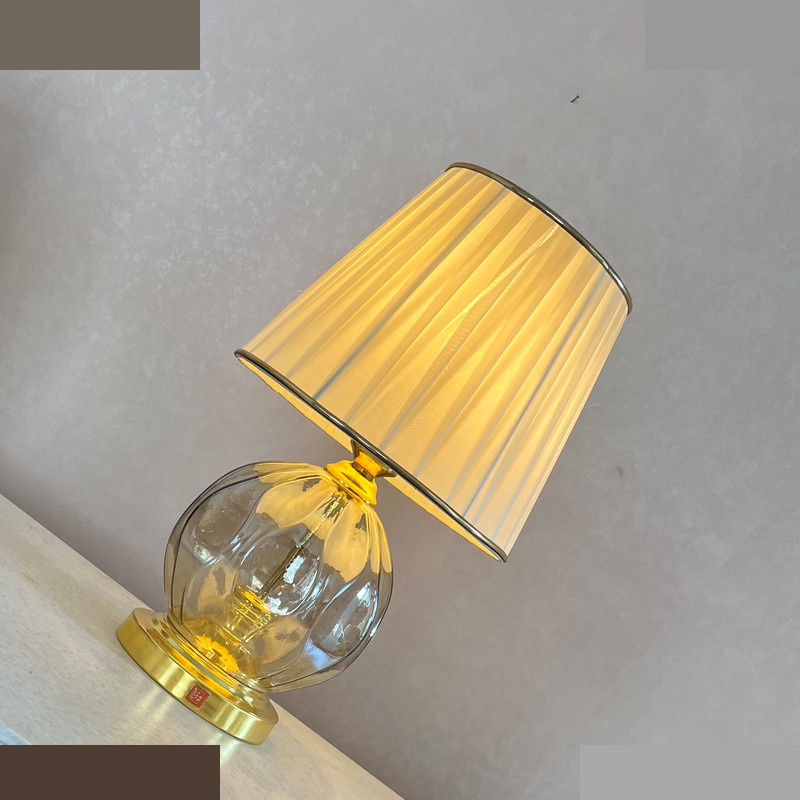 آباژور رومیزی نورهام مدل NHM -WORLD GLASS -28 آباژور رومیزی نورهام مدل NHM -WORLD GLASS -28