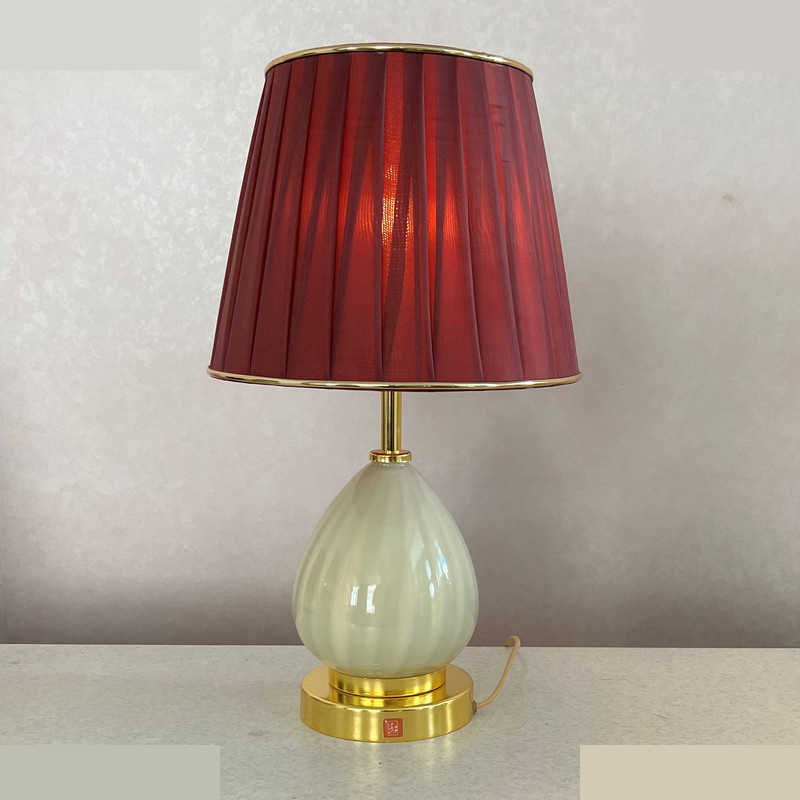 آباژور رومیزی نورهام مدل NHM -SAMIN -28 آباژور رومیزی نورهام مدل NHM -SAMIN -28