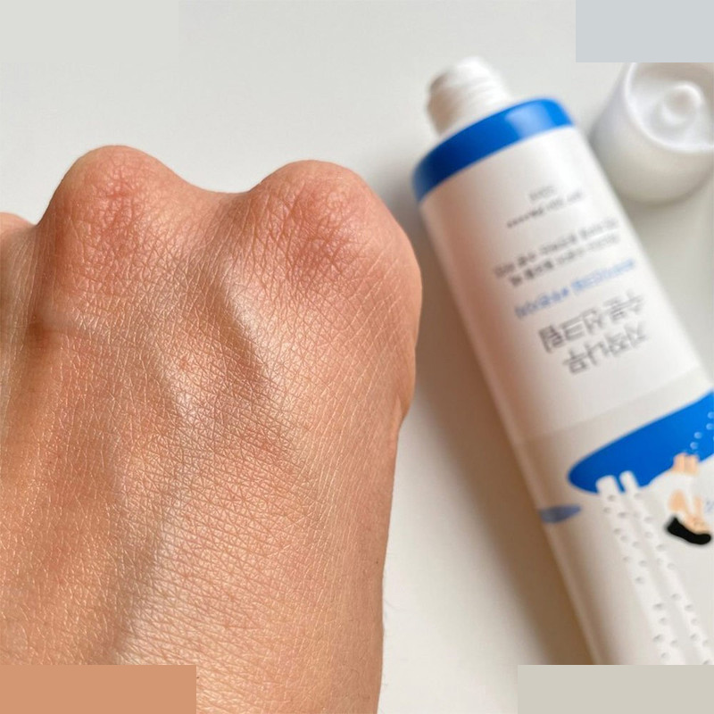 کرم ضد آفتاب راند لب SPF 50 مدل birch juice مناسب انواع پوست حجم 50 میلی لیتر کرم ضد آفتاب راند لب SPF 50 مدل birch juice مناسب انواع پوست حجم 50 میلی لیتر