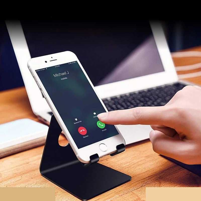 پایه نگهدارنده گوشی موبایل و تبلت مدل PRO PLUS پایه نگهدارنده گوشی موبایل و تبلت مدل PRO PLUS