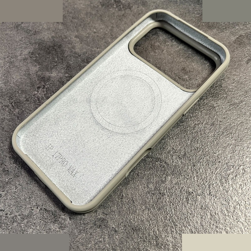 کاور مانستر مدل MagSil1 مناسب برای گوشی موبایل اپل iPhone 17 Pro Max کاور مانستر مدل MagSil1 مناسب برای گوشی موبایل اپل iPhone 17 Pro Max