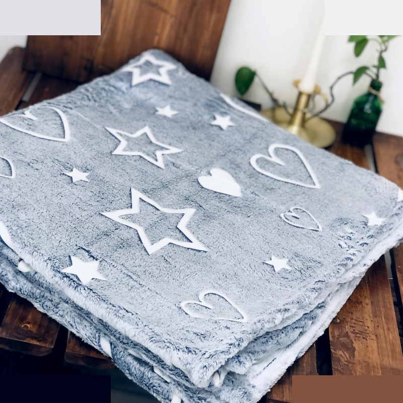 پتو مدل شبنما طرح قلب و ستاره سایز 240x220 سانتی متر پتو مدل شبنما طرح قلب و ستاره سایز 240x220 سانتی متر