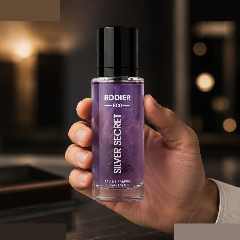 عطر جیبی مردانه رودیر مدل Silver Secret با رایحه شیرین و چوبی عطر جیبی مردانه رودیر مدل Silver Secret با رایحه شیرین و چوبی
