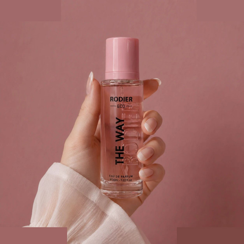 عطر جیبی زنانه رودیر مدل The Way با رایحه گرم عطر جیبی زنانه رودیر مدل The Way با رایحه گرم