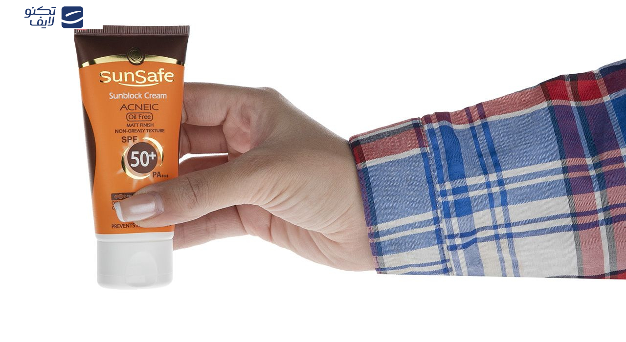 کرم ضد آفتاب سان سیف مدل Acneic حجم 50 میلی لیتر کرم ضد آفتاب سان سیف مدل Acneic حجم 50 میلی لیتر